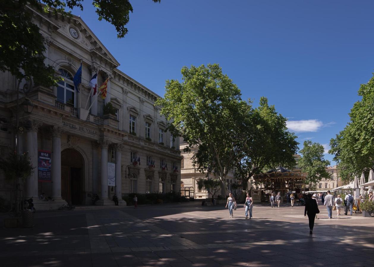 Le Central Avinyon Dış mekan fotoğraf